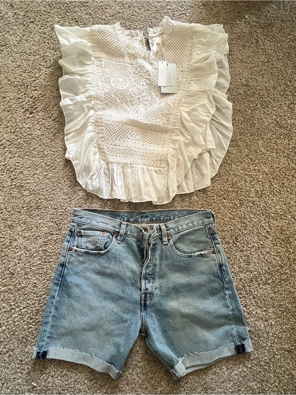Ivory Joie Ruffled Lace Top
